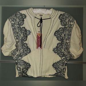 NWT Buckle Gimmicks Western Aztec Off White Black Blousan Corset Smocked Top